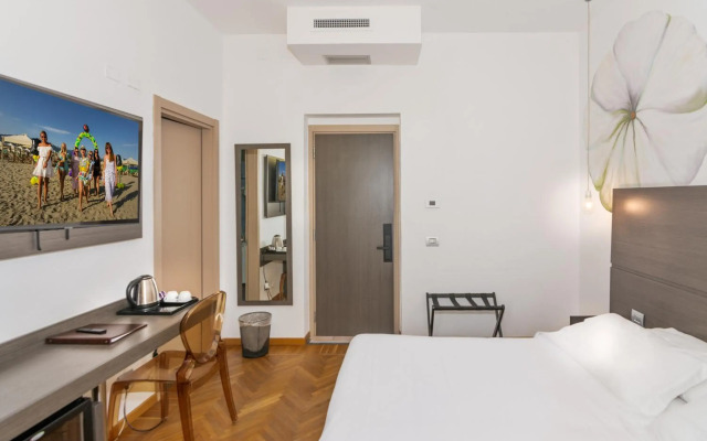 Hotel Tirreno