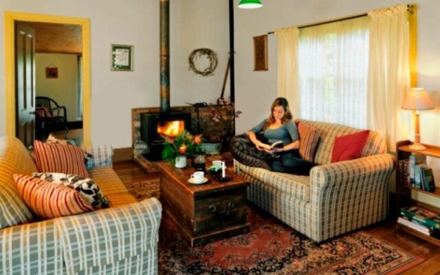 Cedar Creek Cottages