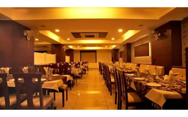 Vista Rooms At Bhavarkaun