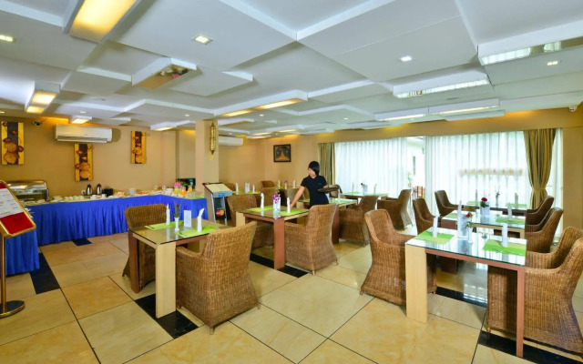 Business Alliance Hotel