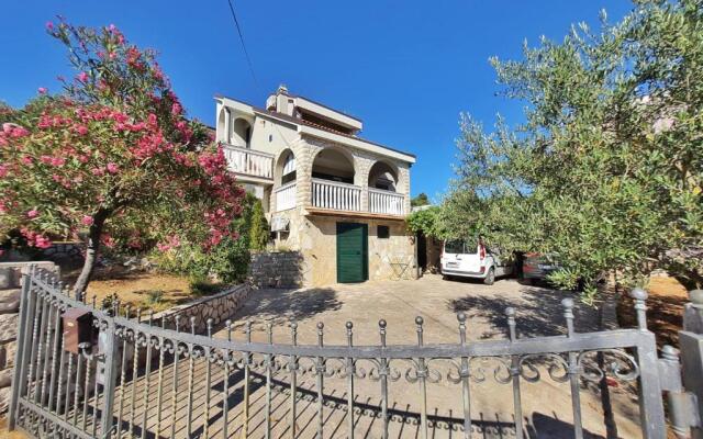 Apartmani Latin Jezera