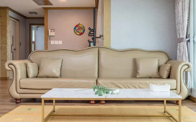 Yeosu Dulggot Pension