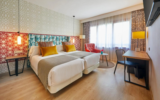 Renaissance Paris La Defense Hotel