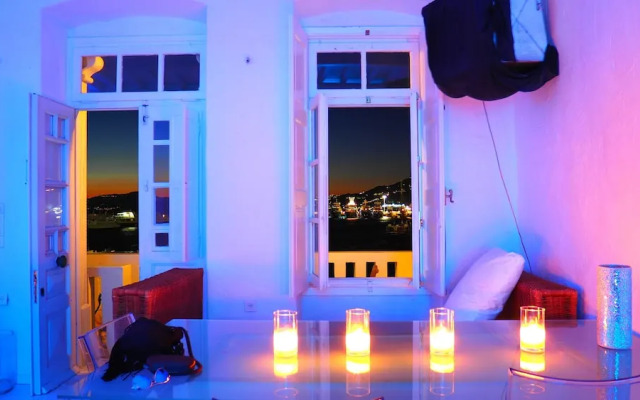 Mykonos Town Pad
