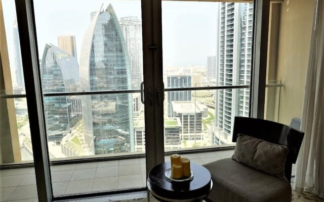 SuperHost - Lofty Studio with Breathtaking Burj Khalifa View