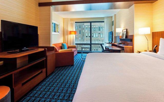 Fairfield Inn & Suites Chicago Downtown/River North