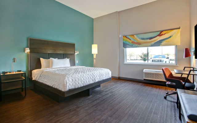 Tru by Hilton Grand Prairie