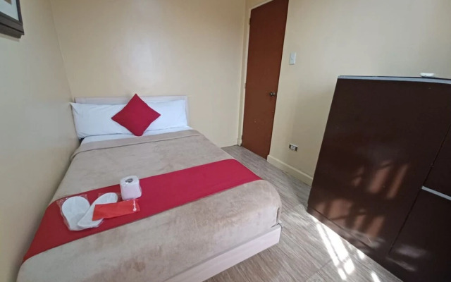OYO 908 153 Silverio Suites