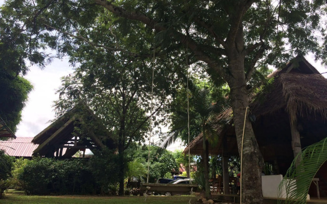 Sipsongpanna Resort Pai