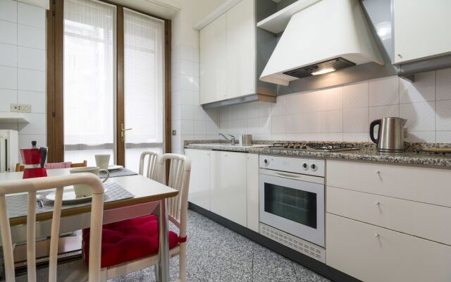 Hacca Collection Milano - Majno