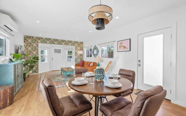 2 Units in Prime Hollywood Location Chic Renovated 1bdrs w/ Patio Avantstay