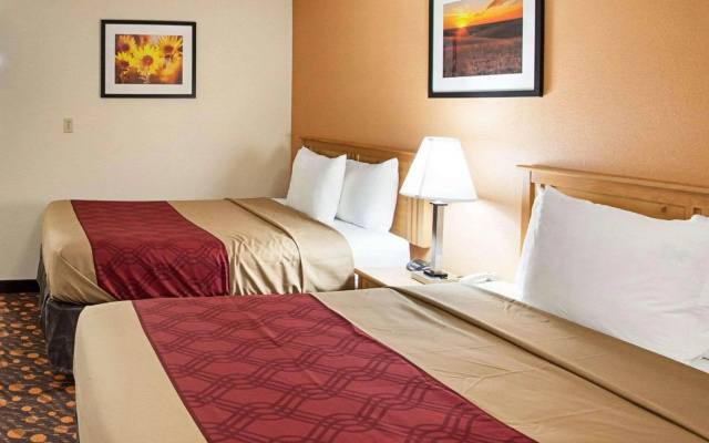 Econo Lodge Phillipsburg