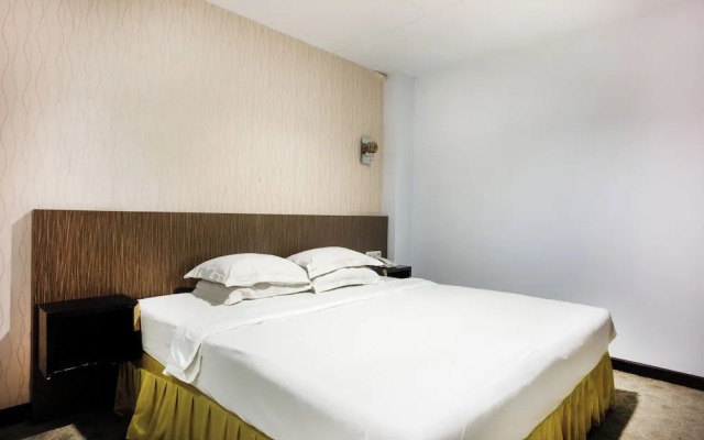 Hotel O Makassar near Losari Beach formerly Ocean View Hotel