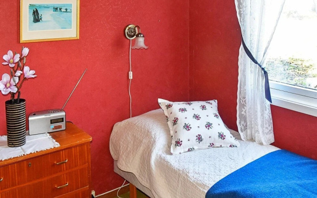 8 Person Holiday Home in Hustad