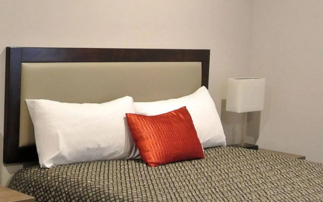 Oxford Village Motels
