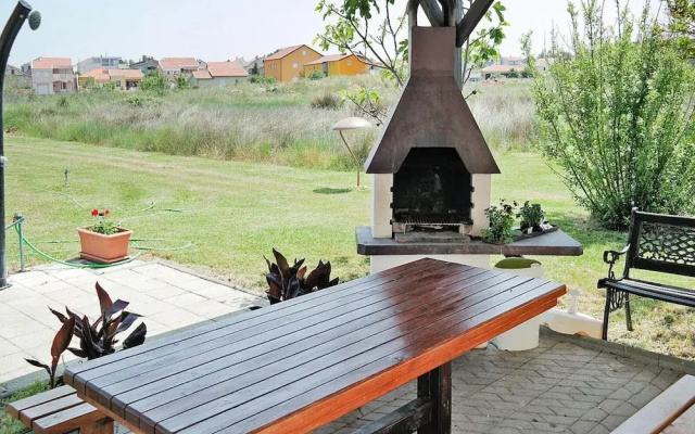 Apartment in Privlaka Near Sandy Beaches