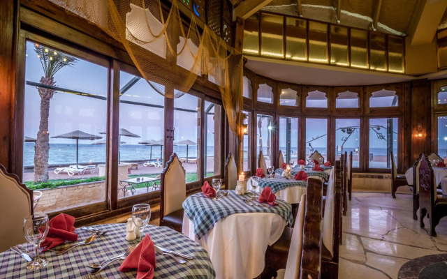 Sunny Days El Palacio Resort & Spa