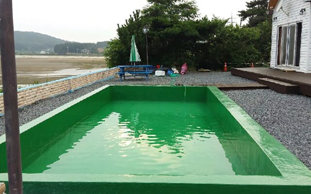 Seocheon Sky Pension