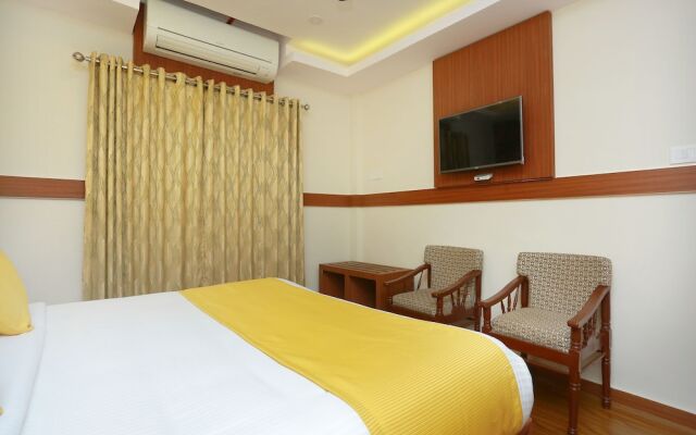 Capital O 14702 Kovilakam Residency