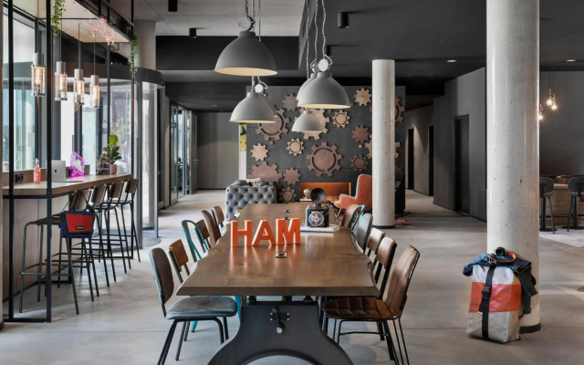 Moxy Hamburg Altona