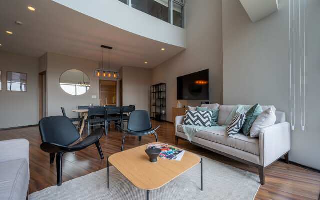 Capitalia   PentHouse   Reforma