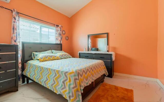 Cayman’s Luxury Estate VacayStay