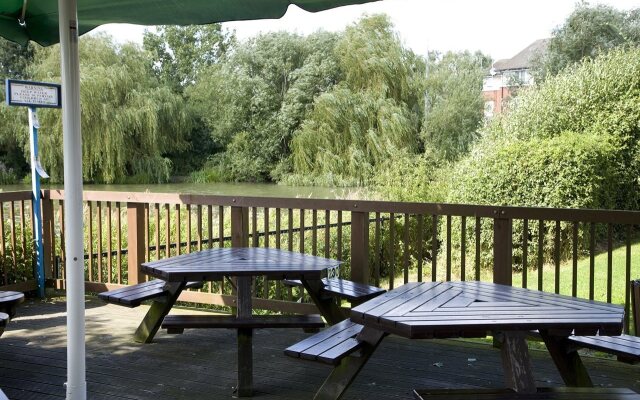 Premier Inn Basildon Festival Park