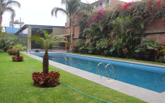 Hotel El Sol De Huachipa