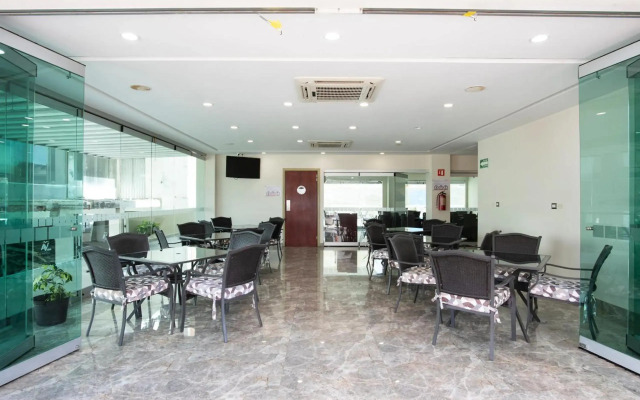 Ave Inn Hotel