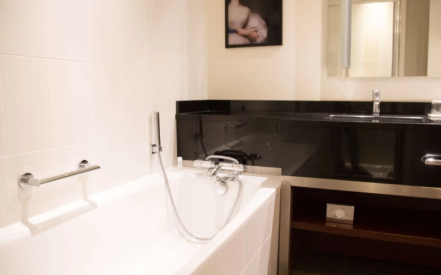 Clarion Paris CDG Airport Hotel