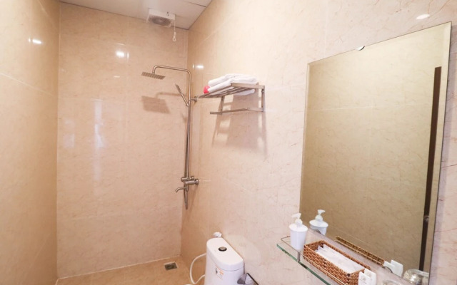 Huong Moc Hotel - Near Dalat Night Market