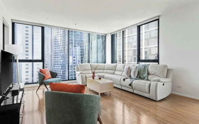 A 3BR With City Views Near Queen Victoria Market – Guest Rooms – Melbourne