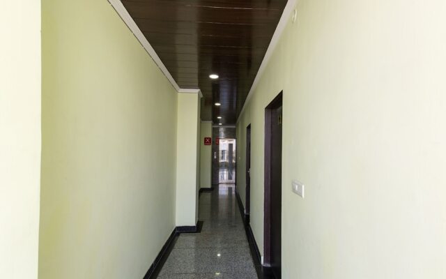 OYO 7794 Hotel Raghukul