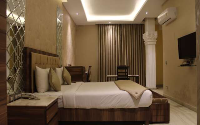Royal Residence Iffco Chowk