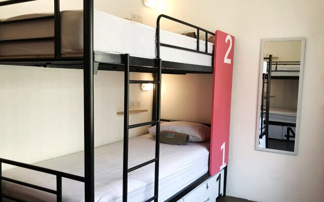 Teduh Hostel Kota Tua