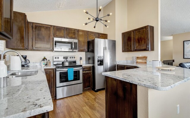 Charming Studio Heart of RiNo District