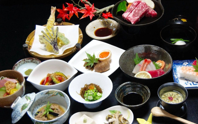 Ryokan Tsuruya Intaku