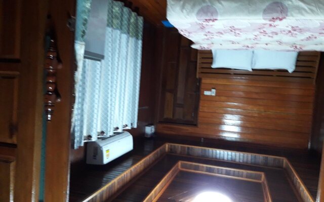 Nam Khong Tara Resort