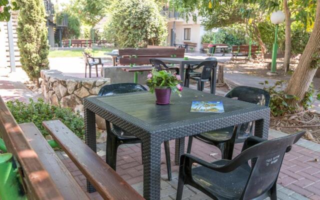 Degania Bet Kibbutz Country Lodging