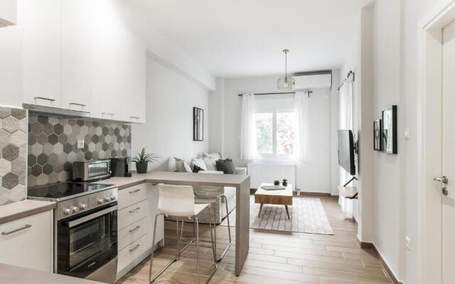 Lovely 1BR Apartment in Koukaki by UPSTREET