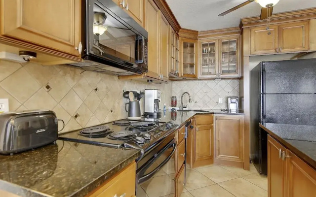 Seascape 1108 - 2 Br Condo