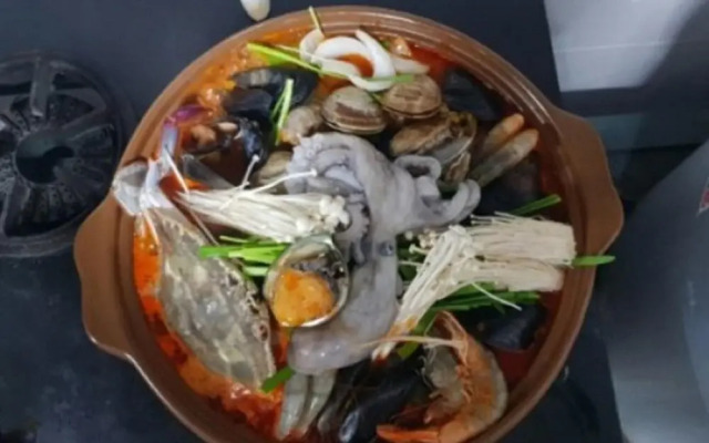 Yeosu Hosu Garden Pension