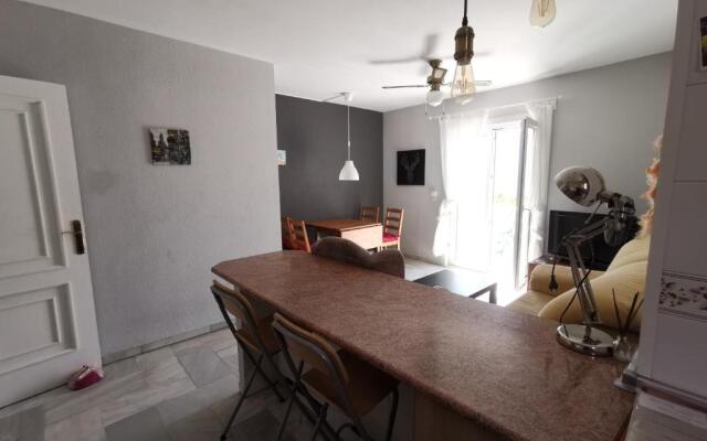 1½ Min. Walk From the Beach