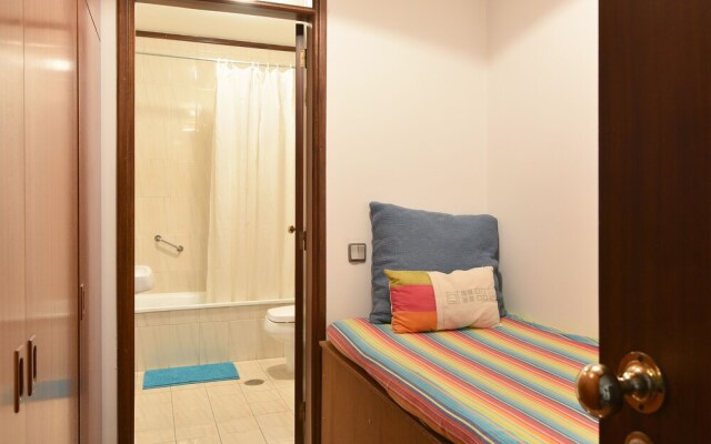 39 Sea Views Beach Apartment