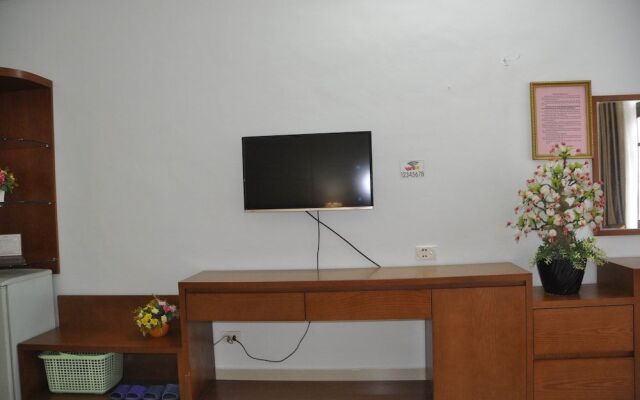 Khach san Cong Doan Mong Cai