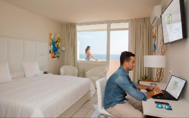 On Hotels Oceanfront - Adults Only