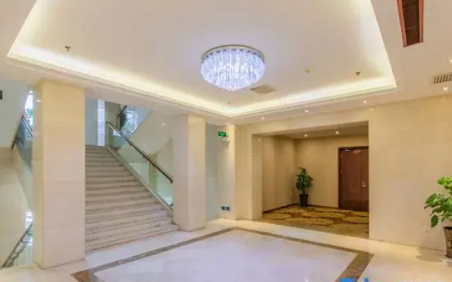 Yuncheng Hotel
