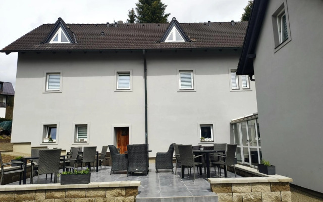 MUSIC PENZION v Lipně