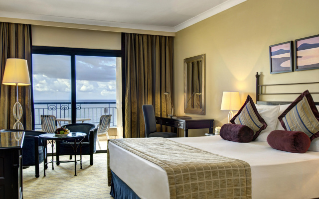 Corinthia St George's Bay - Image 6