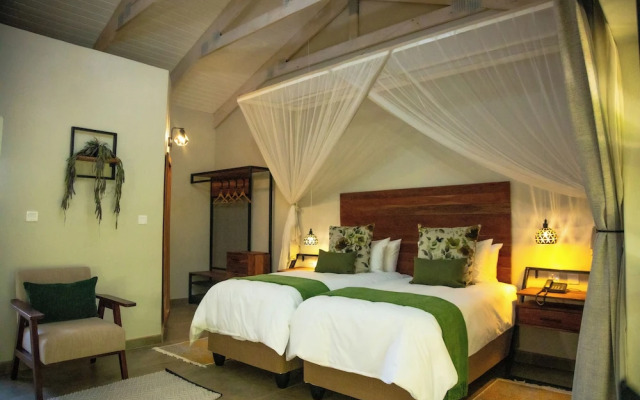 Kasambabezi Lodge